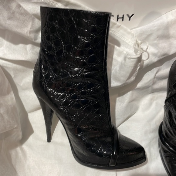 Givenchy Doodle Ankle Boot Black Croc Print Size 38.5. - Picture 6 of 14